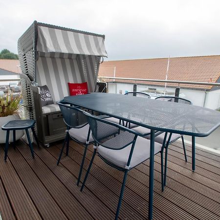 Albert-Inn-Glowe - Barrierefrei & 3 Schlafzimmer & Coworking & Strandkorb-Saisonal & Sauna Im Haus & Fahrraeder מראה חיצוני תמונה