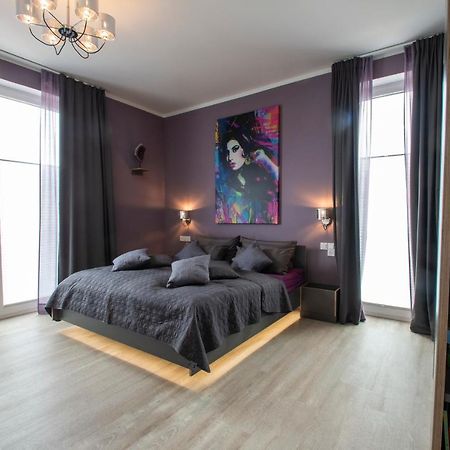 Albert-Inn-Glowe - Barrierefrei & 3 Schlafzimmer & Coworking & Strandkorb-Saisonal & Sauna Im Haus & Fahrraeder מראה חיצוני תמונה