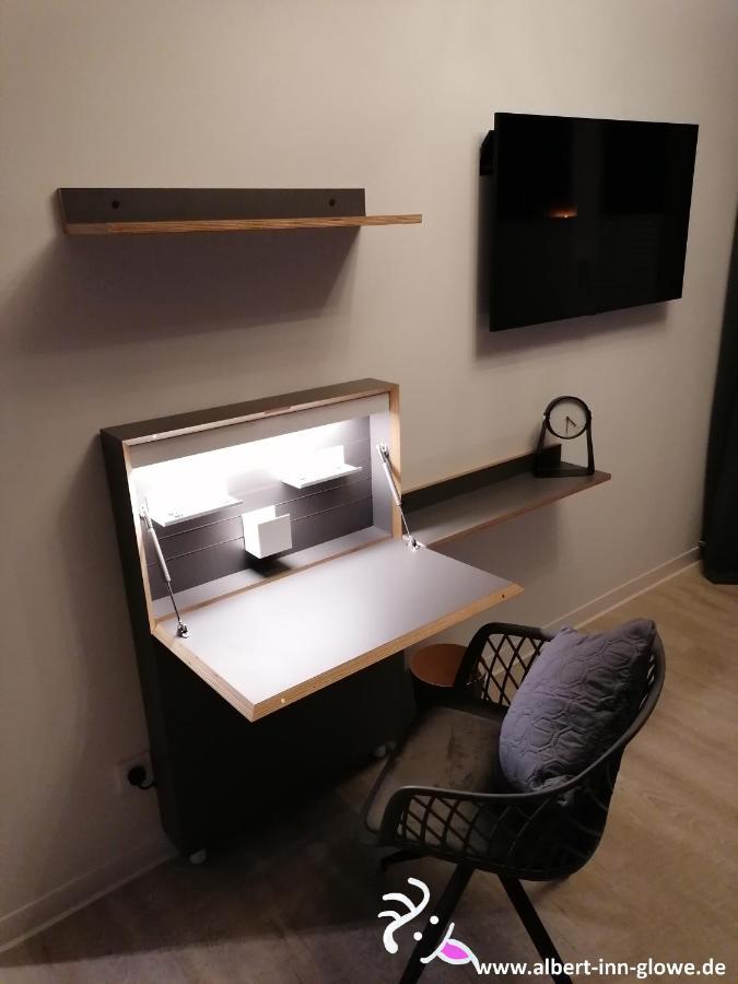 Albert-Inn-Glowe - Barrierefrei & 3 Schlafzimmer & Coworking & Strandkorb-Saisonal & Sauna Im Haus & Fahrraeder מראה חיצוני תמונה