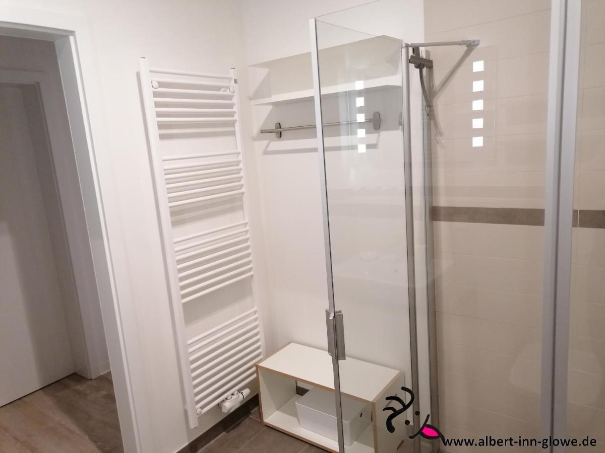 Albert-Inn-Glowe - Barrierefrei & 3 Schlafzimmer & Coworking & Strandkorb-Saisonal & Sauna Im Haus & Fahrraeder מראה חיצוני תמונה