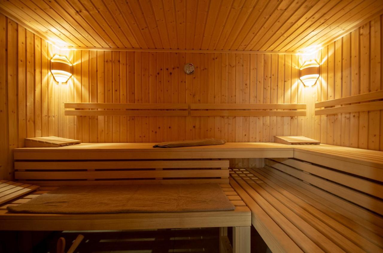 Albert-Inn-Glowe - Barrierefrei & 3 Schlafzimmer & Coworking & Strandkorb-Saisonal & Sauna Im Haus & Fahrraeder מראה חיצוני תמונה